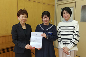 奨学生決定通知報告