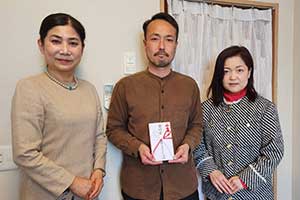 八代ナザレ園へ寄付金贈呈