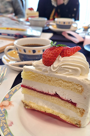 お誘いの会『TeaTimeをご一緒に』